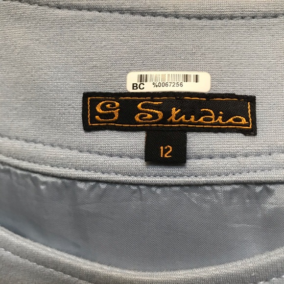 dress with jacket! - Picture 8 of 8